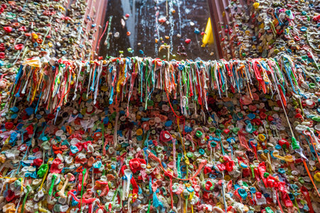 SEATTLE- JULY 5 : The Market Theater Gum Wall in downtown Seattle on July 5, 2014. It is a local landmark in downtown Seattle, in Post Alley under Pike Place Market. のeditorial素材