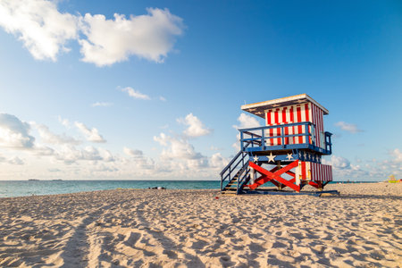 Colorful Lifeguard Tower in South Beach, Miami Beach, Floridaのeditorial素材