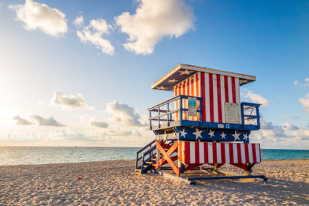 Colorful Lifeguard Tower in South Beach, Miami Beach, Floridaのeditorial素材
