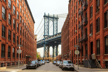 Beautiful view of the Manhattan Bridgeのeditorial素材