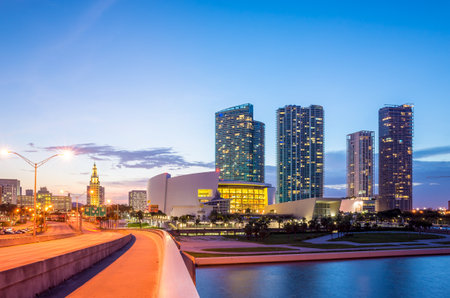MIAMI, FL - August 7: American Airlines Arena at night on August 7, 2014 in Miami, Florida. It is home to the Miami Heat with 2105 seats and has the Florida's largest theater The Waterfront Theater.のeditorial素材
