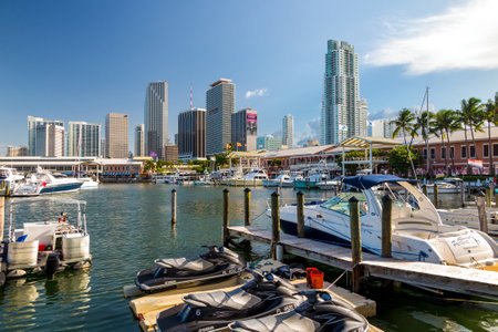 MIAMI - August 8 : View of Miami Marina and Bayside Marketplace in August 8, 2014.  The marina was completely rebuilt and reopened in 1997のeditorial素材