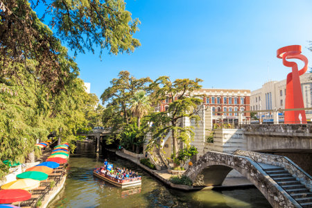 SAN ANTONIO, TEXAS, USA - SEP 20: Section of the famous Riverwalk on September 20, 2014 in San Antonio, Texas. A bustling place with many restaurants and bars.のeditorial素材