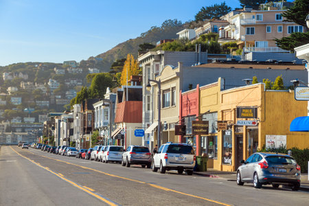 SAN FRANCISCO - October 22: Sausalito city on on October 22, 2014 in San Francisco, USA. Sausalito is a San Francisco Bay Area city in Marin County, California.のeditorial素材