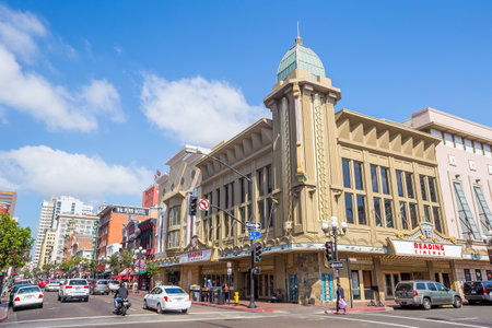 SAN DIEGO-SEP 28, 2014: Street of The Gaslamp Quarter in San Diego, on September 28, 2014. The Gaslamp Quarter extends from Broadway to Harbor Drive, and from 4th to 6th Avenue.のeditorial素材