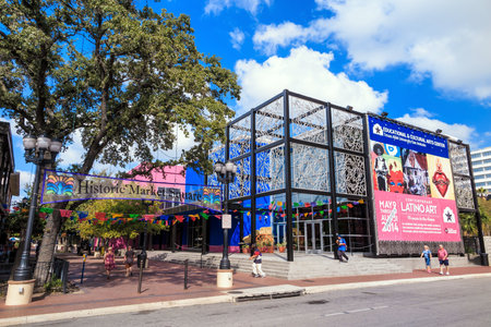 SAN ANTONIO, TEXAS, USA - SEP 29: Historic Market Square of San Antonio, Texas on September 29, 2014 The district is the largest Mexican shopping center in the city.のeditorial素材