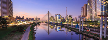 Octavio Frias de Oliveira Bridge in Sao Paulo Brazil at twilightのeditorial素材