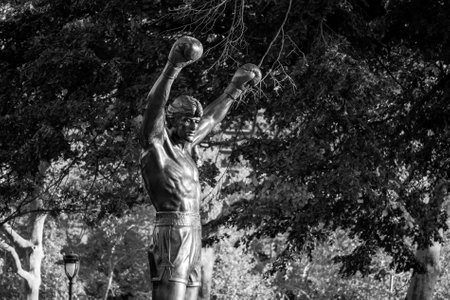 PHILADELPHIA - OCT 20: The Rocky Statue in Philadelphia, USA, on October 20, 2015. Originally created for the movie Rocky III, the sculpture is now a real-life monument to a celluloid heroのeditorial素材