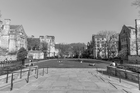 Yale University, New Haven - April 4: Yale University campus on April 4, 2015. It is a private Ivy League research university in New Haven, Connecticut. Founded in 1701のeditorial素材