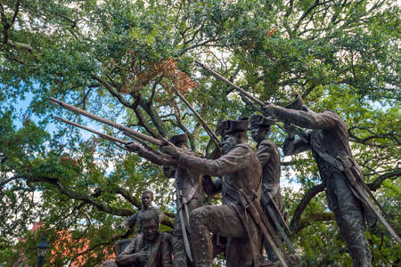 Historic monument in public park in oldtown Savannah, Georgia in USAの写真素材
