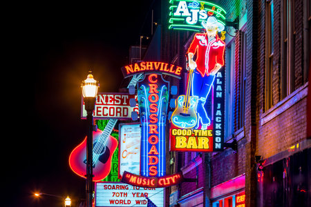 NASHVILLE - NOV 11: Neon signs on Lower Broadway Area on November 11, 2016 in Nashville, Tennessee, USAのeditorial素材