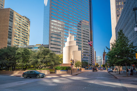 DALLAS, NOV 21 : Thanksgiving Square in Downtown Dallas. A private park and public facility anchoring the Thanksgiving Commercial Center district of downtown Dallas, Texas on November 21, 2016のeditorial素材