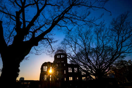 silhouette shot of the atomic bomb dome in Hiroshima Japan. UNESCO World Heritage Siteの写真素材