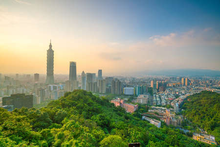 City of Taipei skyline at twilight in Taiwanの写真素材