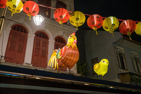 SINGAPORE - AUGUST 11:  Singapore Chinatown food street on August 11, 2017のeditorial素材