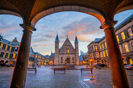 Inner courtyard of the Binnenhof palace in the Hague, Netherlands at nightのeditorial素材