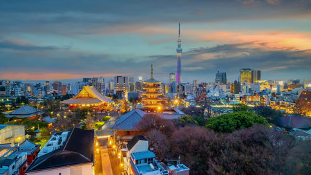 View of downtown Tokyo  city skyline cityscape at sunset in Japan.のeditorial素材