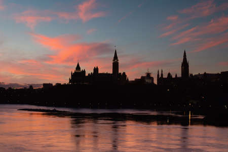 Silhouette view of Parliament hill in downtown Ottawa. Cityscape skyline of canadaの写真素材