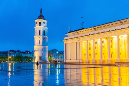 Bell Tower of Vilnius Cathedral with downtown Vilnius city skyline, cityscape of  Lithuania in Europeの写真素材
