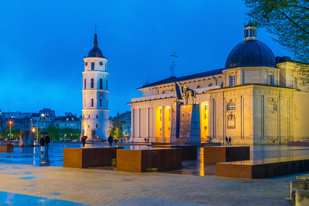 Bell Tower of Vilnius Cathedral with downtown Vilnius city skyline, cityscape of  Lithuania in Europeの写真素材