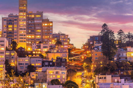 Lombard Street in downtown San Francisco, USAの写真素材