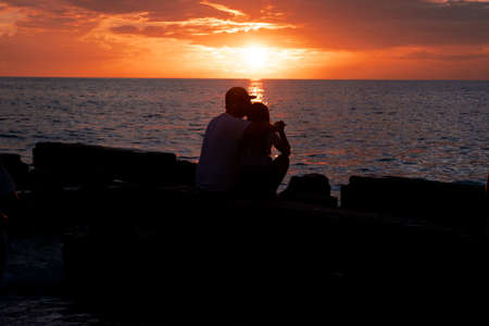 Couples and families enjoying Gulf Coast Florida Evenings