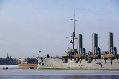 Aurora is a Russian protected cruiser, currently preserved as a museum ship in St. Petersburg. She became a symbol of the Communist Revolution in Russia. At 9.45 p.m. on 25 October 1917, a blank shot from her forecastle gun signalled the start of the assaのeditorial素材