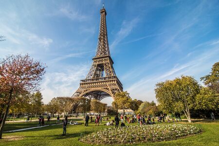 Paris, France - November, 2017. Eiffel tower Paris Best Destinations in Europeのeditorial素材