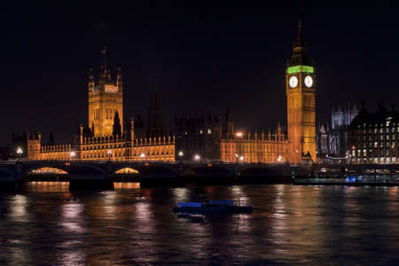 Along the Thames のeditorial素材
