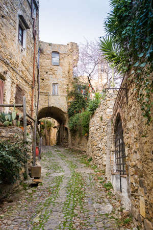 Medieval alley in the village of Bussana Vecchia, destroyed by an earthquake in 1887の写真素材