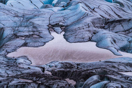Icebergs coming from Vatnajokull located on the Diamond Beach near Jokulsarlon, in South Icelandの写真素材