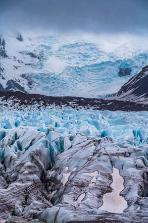 Icebergs coming from Vatnajokull located on the Diamond Beach near Jokulsarlon, in South Icelandの写真素材