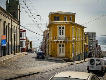 Chile Valparaiso Street View yellow houseのeditorial素材