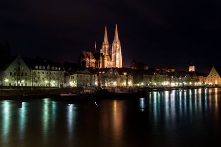 Night on the Danube in Regensbourgの写真素材