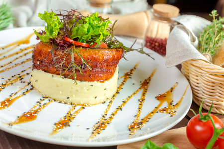 Fried fish with mashed potatoes