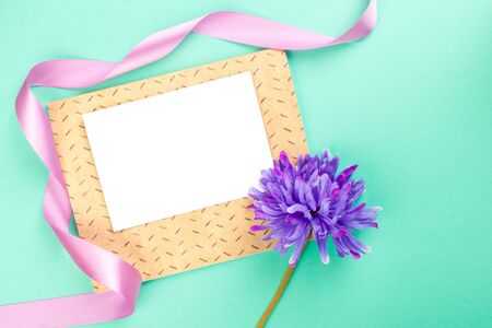 Blank card with ribbonの写真素材