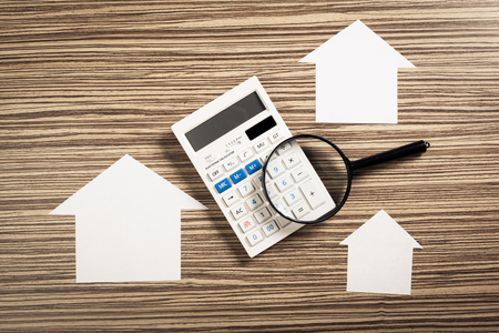 paper house with Magnifying Glassの写真素材