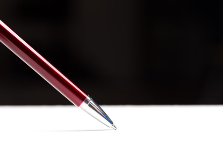 writing node of a ball pen close upの写真素材