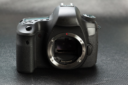 digital SLR camera