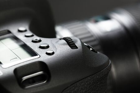 digital SLR camera