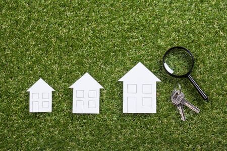 paper house with Magnifying Glassの写真素材