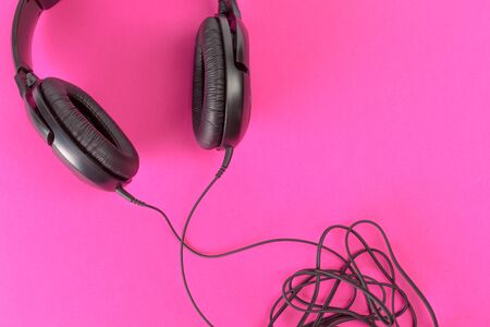 headphones on pink backgroundの写真素材