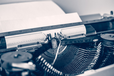 Antique Typewriter. Vintage Typewriter Machineの写真素材