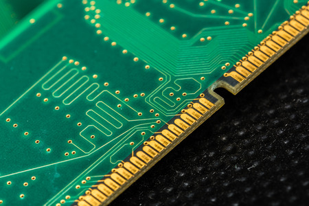 Computerchip, Technology and Electronics Industry