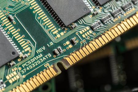 Computerchip, Technology and Electronics Industry