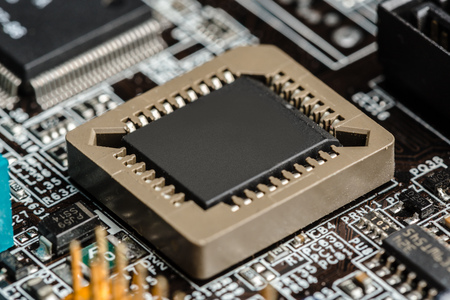 Computerchip, Technology and Electronics Industry
