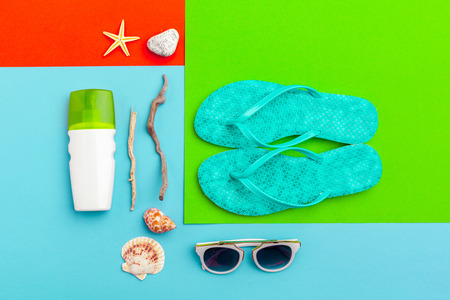 Summer holiday background, Beach accessories on color block backgroundの写真素材