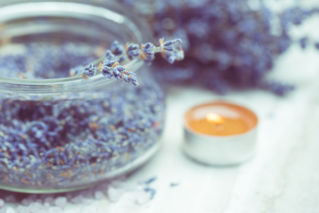 Dried lavender on the tableの写真素材