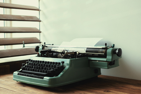 Antique Typewriter. Vintage Typewriter Machineの写真素材