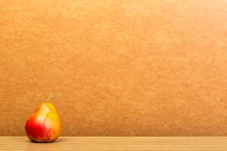 pear on wooden tableの写真素材